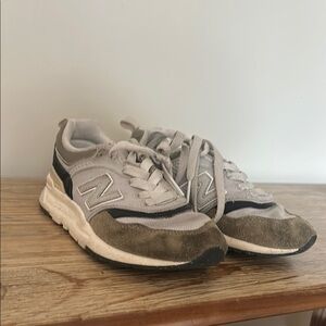 New Balance Light Gray and Dark Accents Sneakers